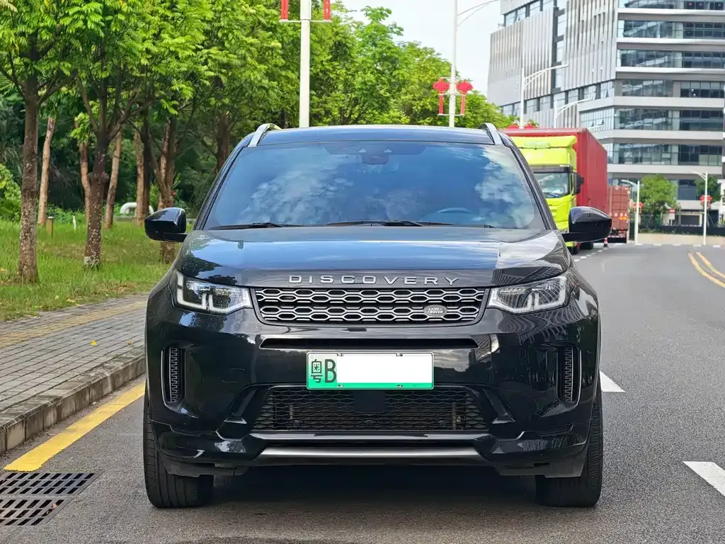 Land Rover Discovery Sport Hybrid — фото 9