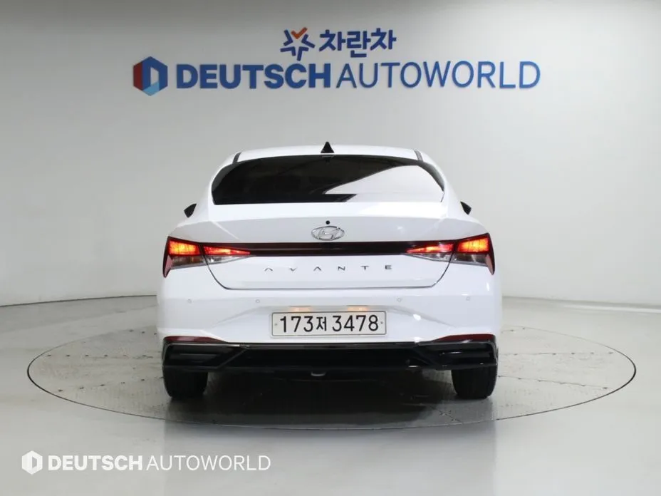 Hyundai AVANTE — фото 4