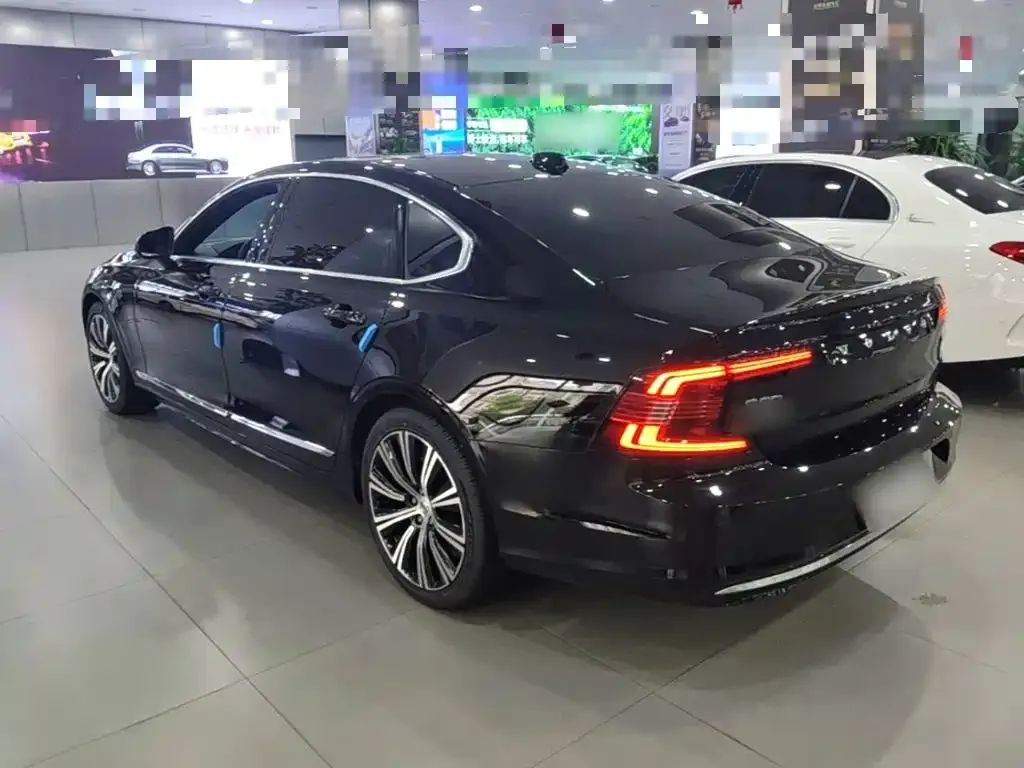 Volvo S90 — фото 6