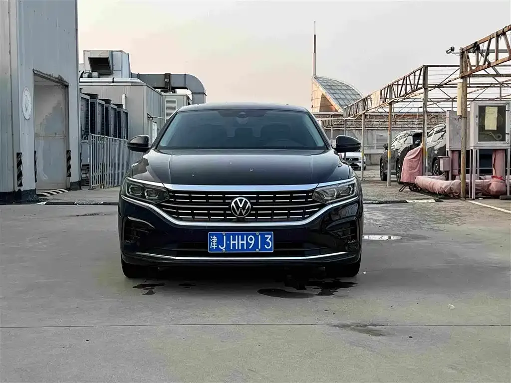 Volkswagen Passat — фото 5
