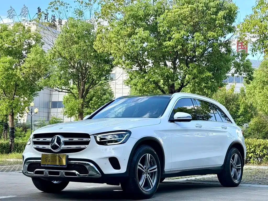 Mercedes-Benz GLC — фото 1