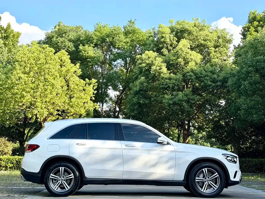 Mercedes-Benz GLC — фото 10