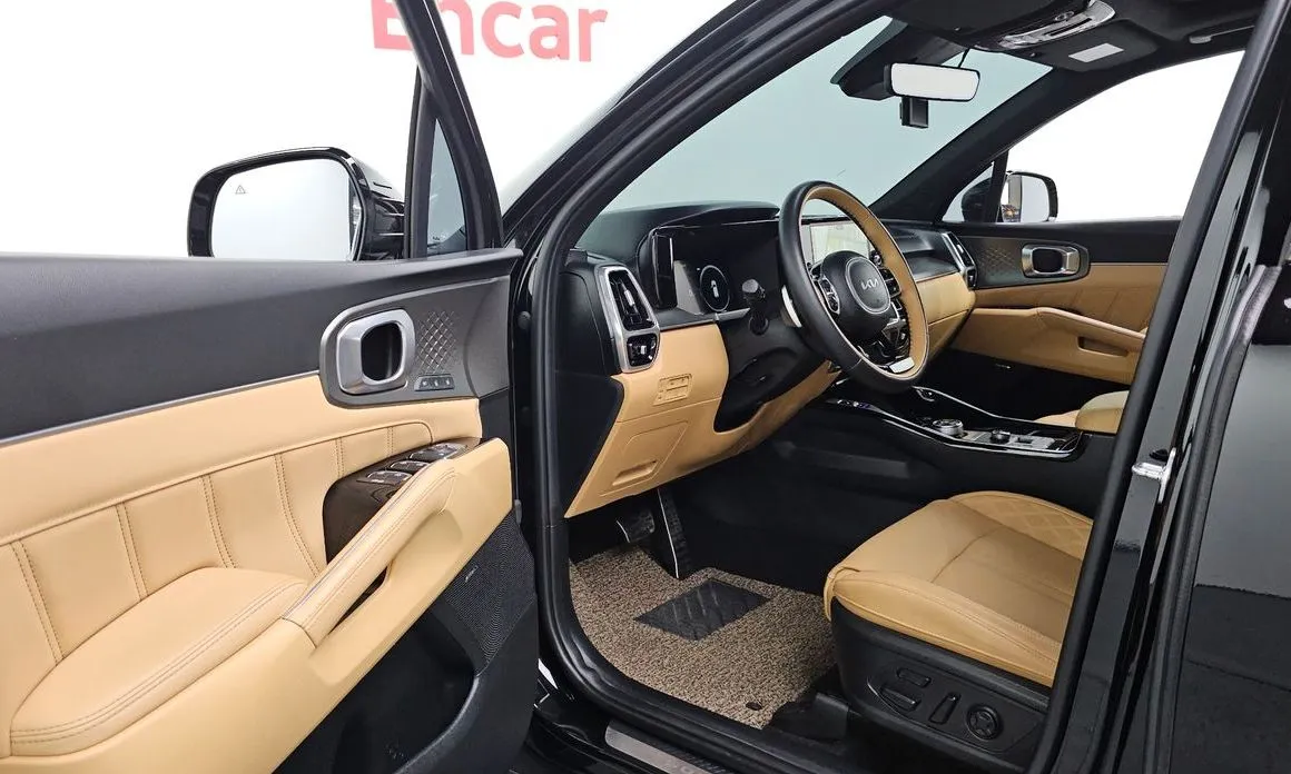 Kia Sorento — фото 7