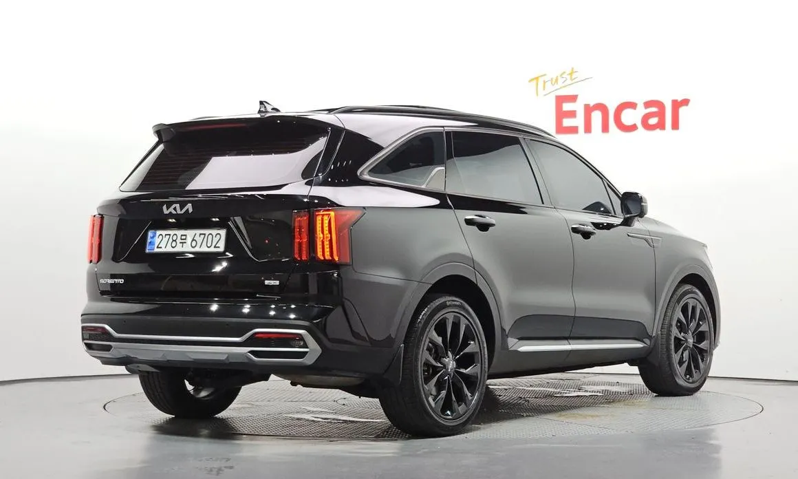 Kia Sorento — фото 5