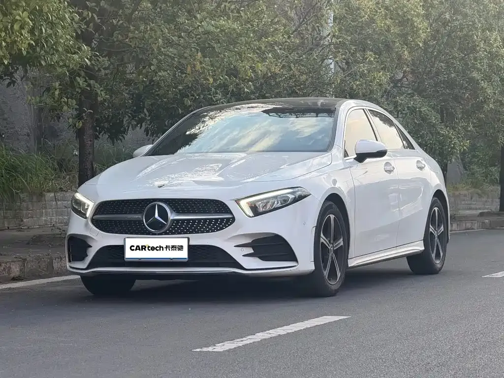 Mercedes-Benz A-Class — фото 1