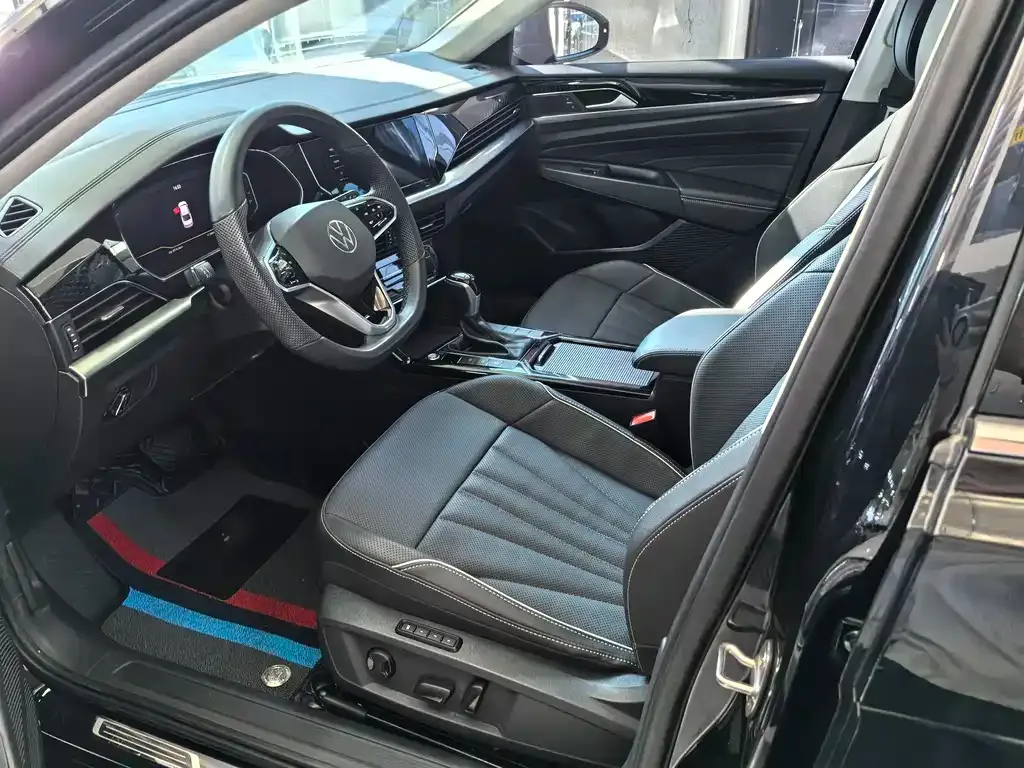 Volkswagen Passat — фото 8