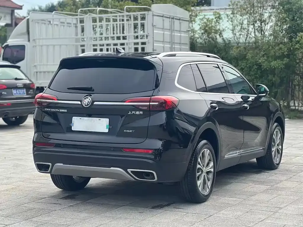 Buick Envision Plus — фото 3