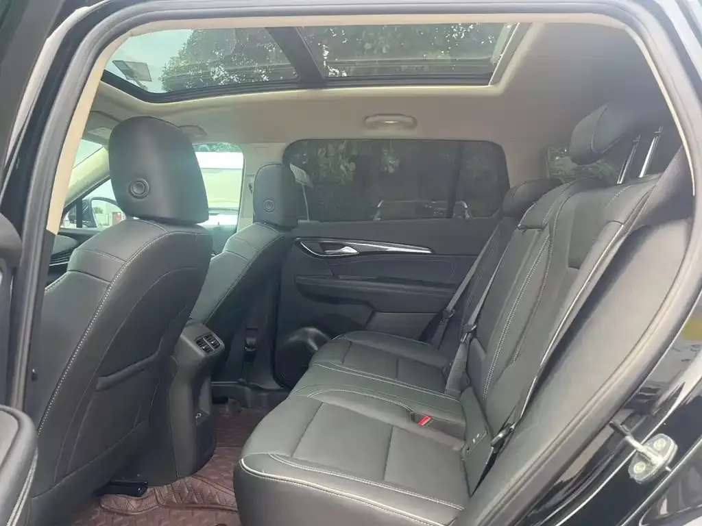 Buick Envision Plus — фото 8