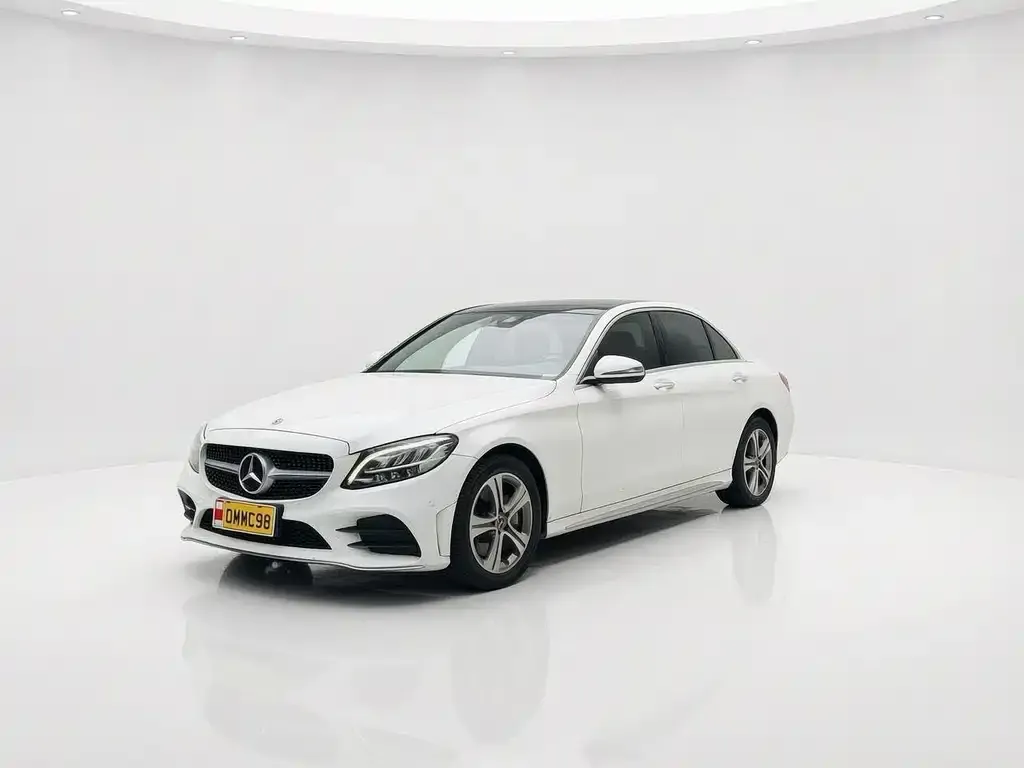 Mercedes-Benz C-Class — фото 1