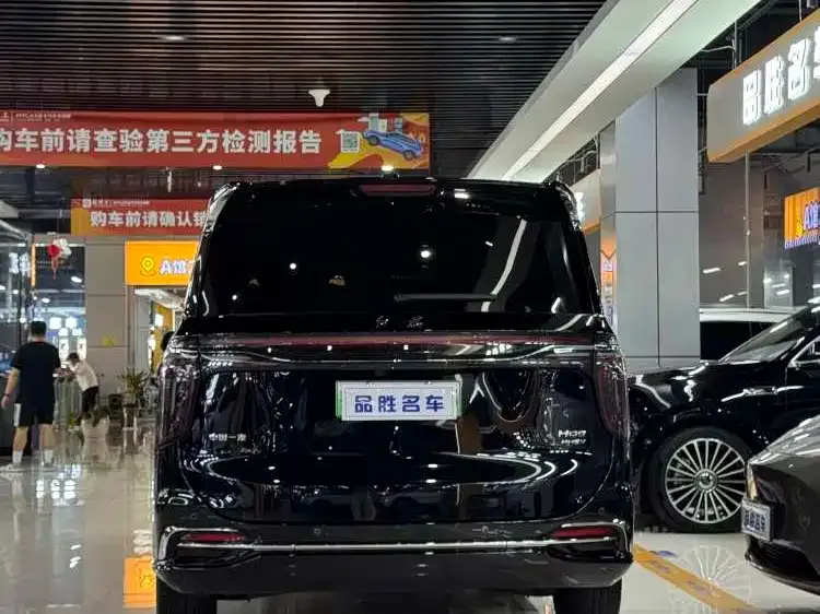 Hongqi HQ9 PHEV — фото 4