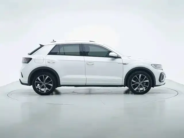 Volkswagen T-Roc — фото 8