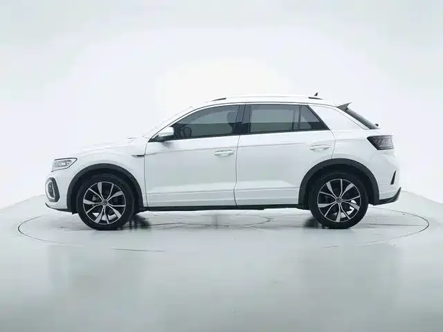 Volkswagen T-Roc — фото 6