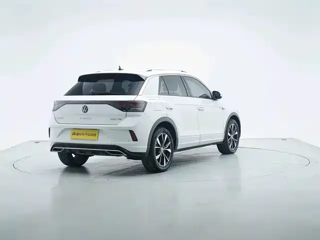 Volkswagen T-Roc — фото 4