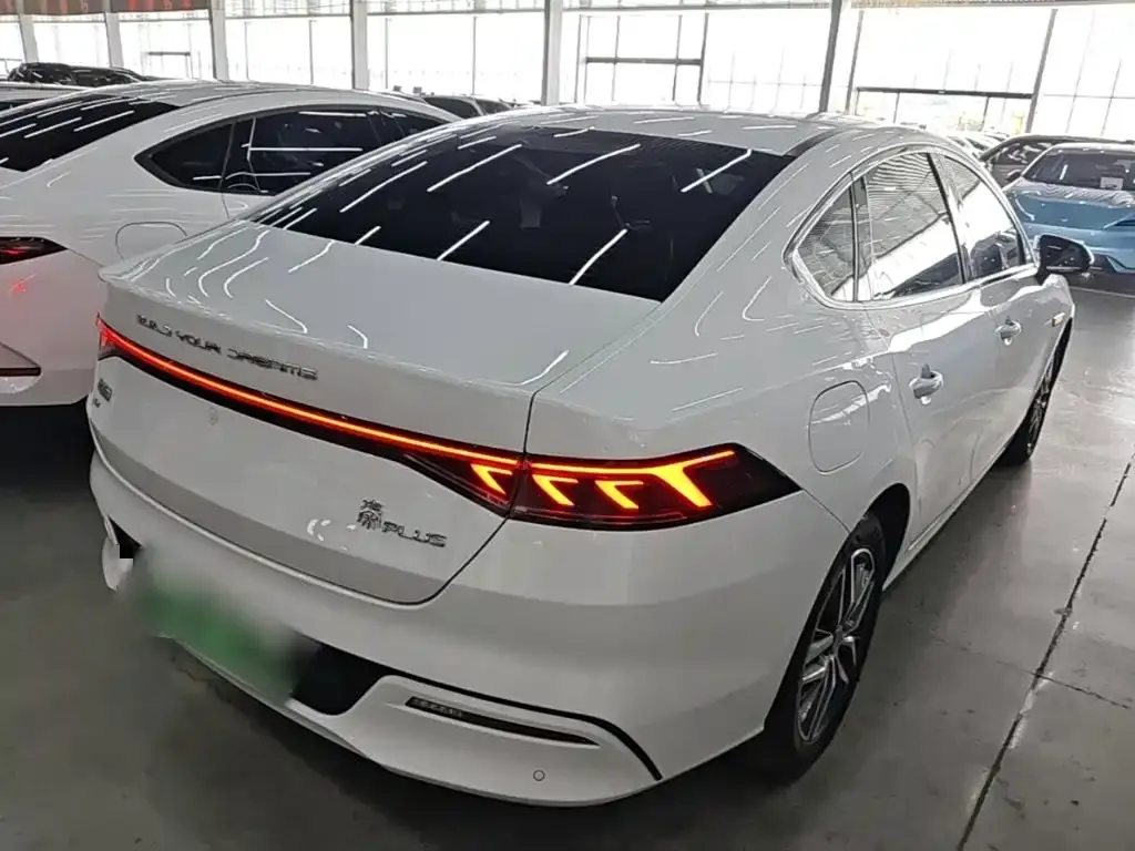 BYD Qin PLUS — фото 6
