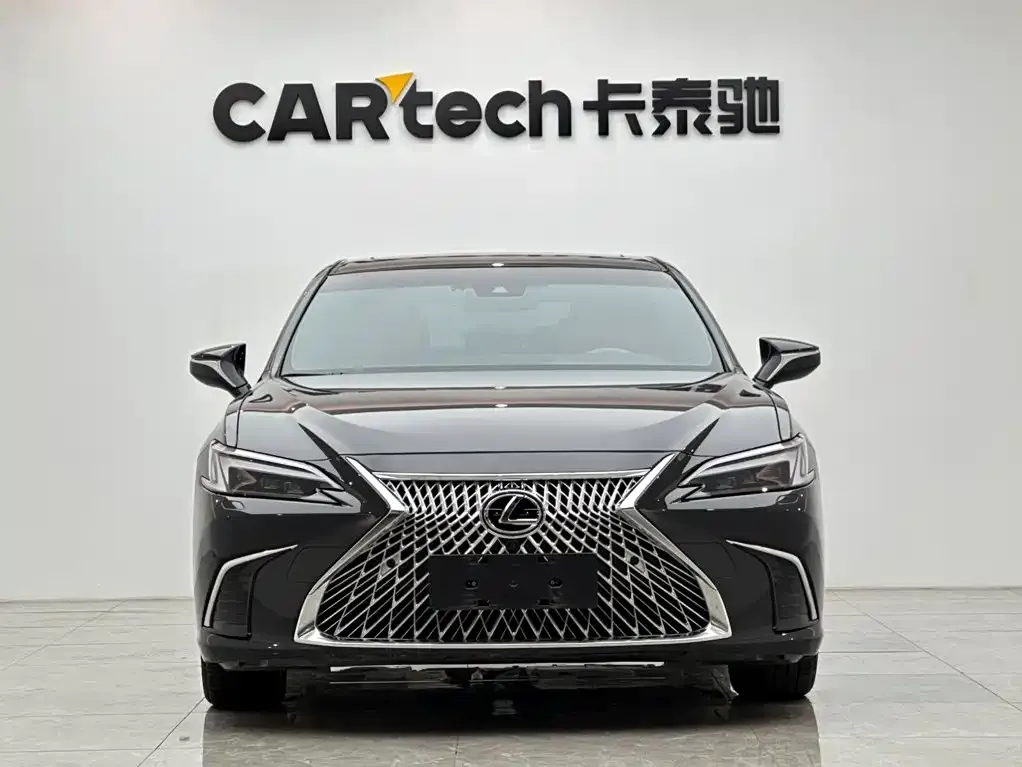 Lexus ES — фото 3