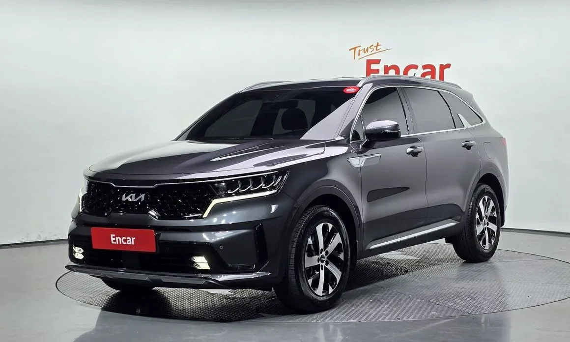 Kia Sorento — фото 1