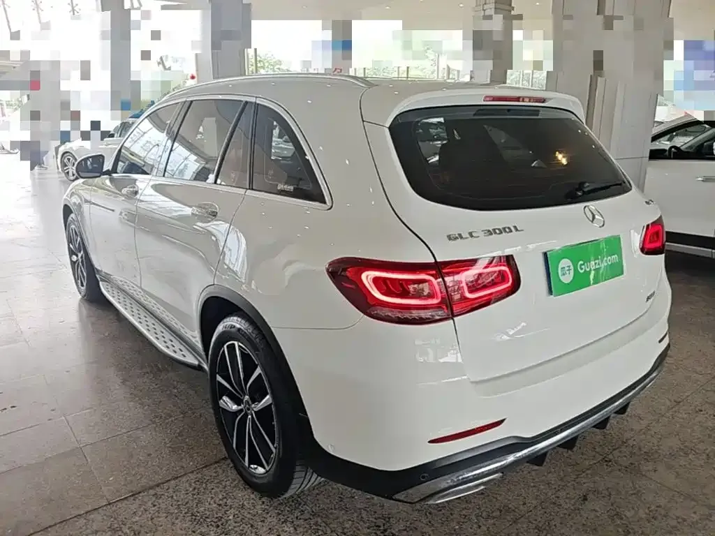 Mercedes-Benz GLC — фото 10