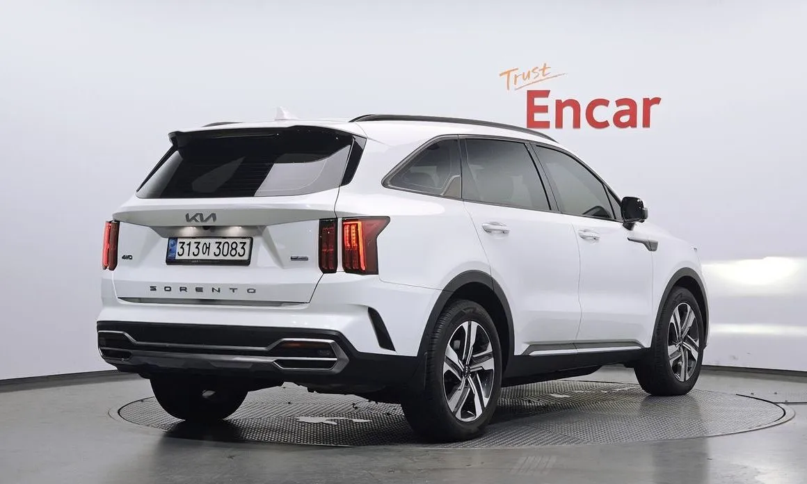 Kia Sorento — фото 4
