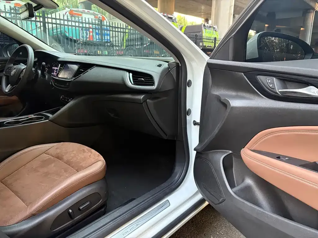 Buick Regal — фото 5