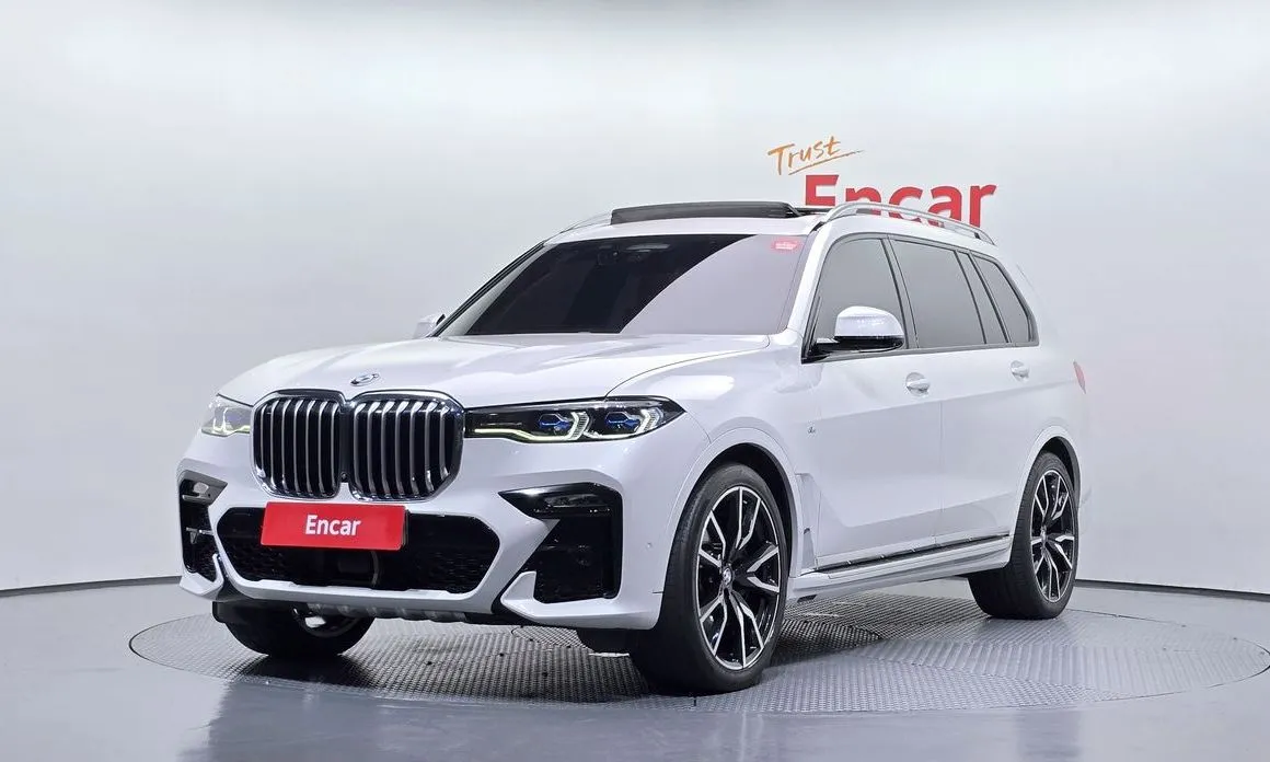 BMW X7 — фото 1