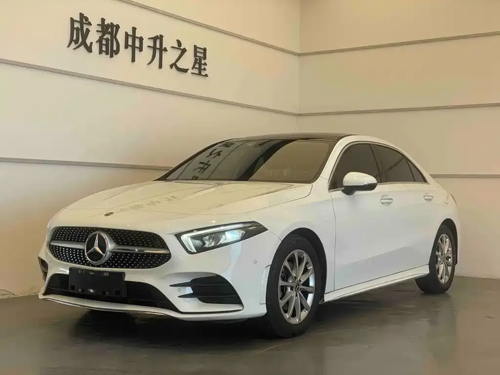 Mercedes-Benz A-Class — фото 1