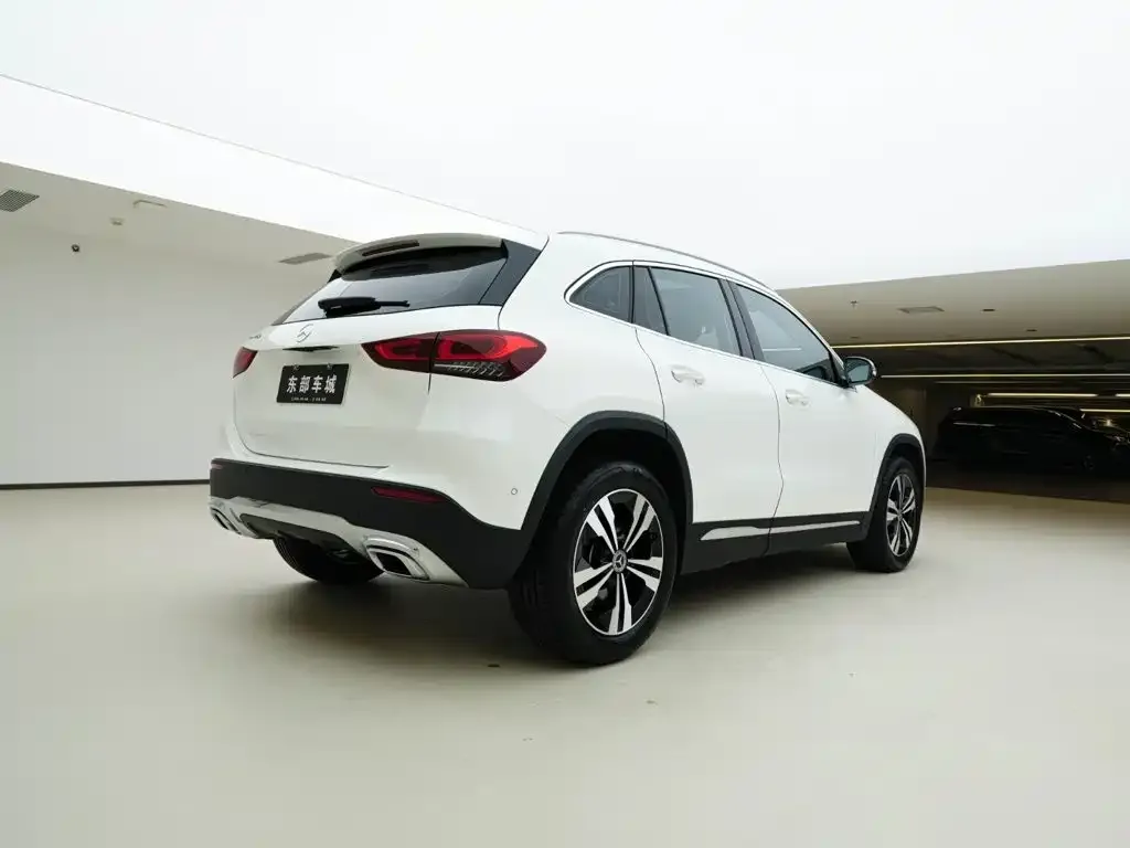 Mercedes-Benz GLA — фото 3