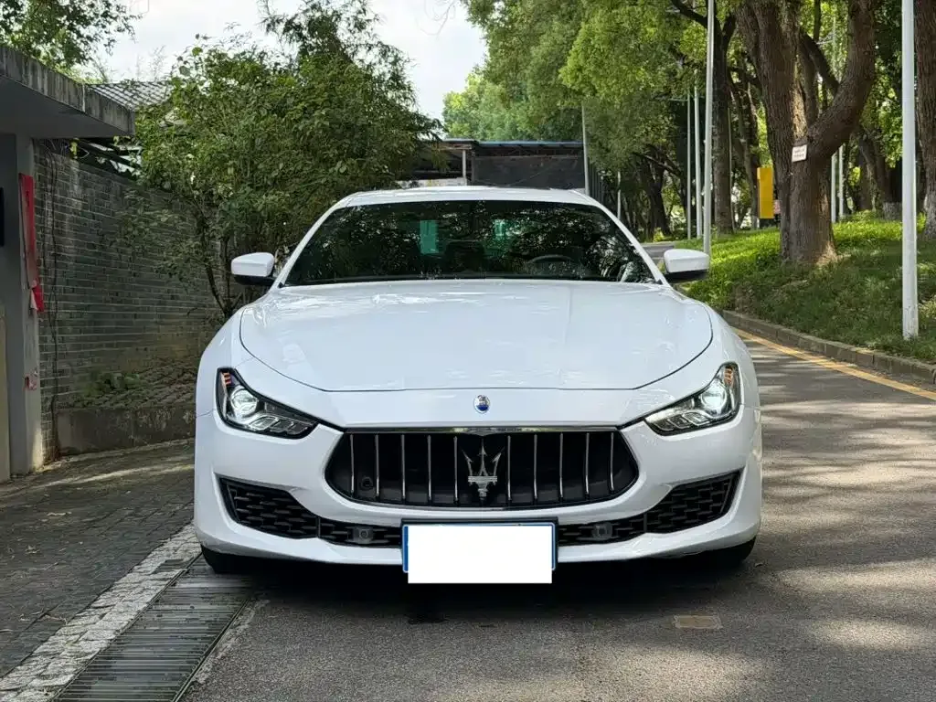 Maserati Ghibli — фото 6