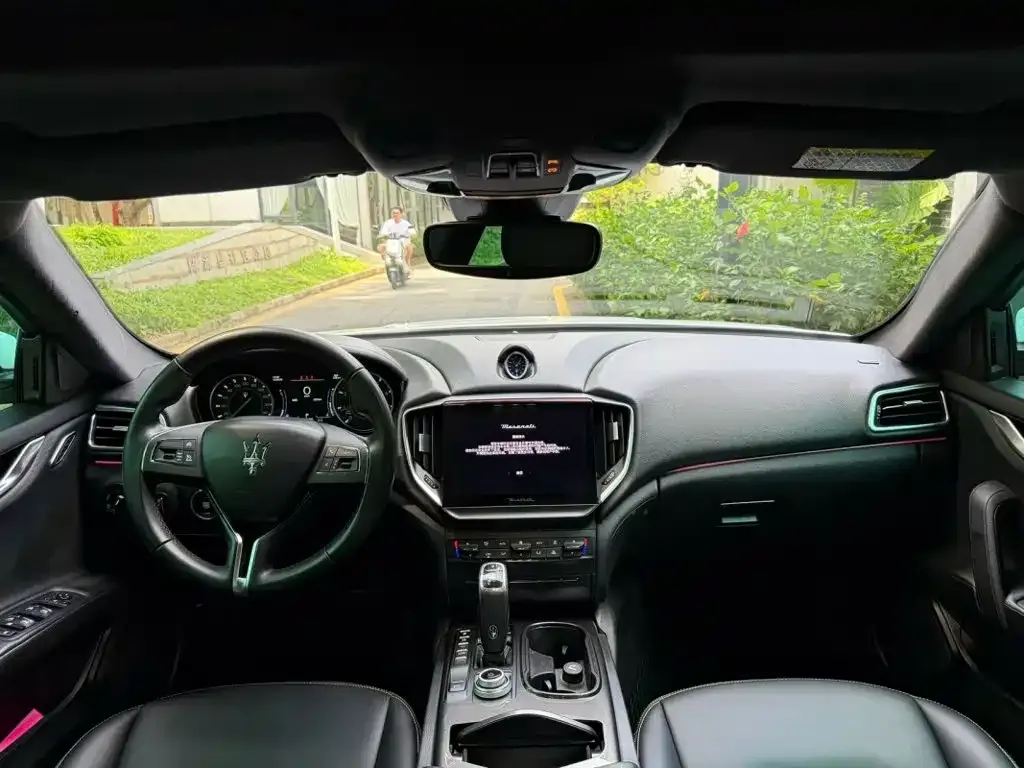 Maserati Ghibli — фото 2