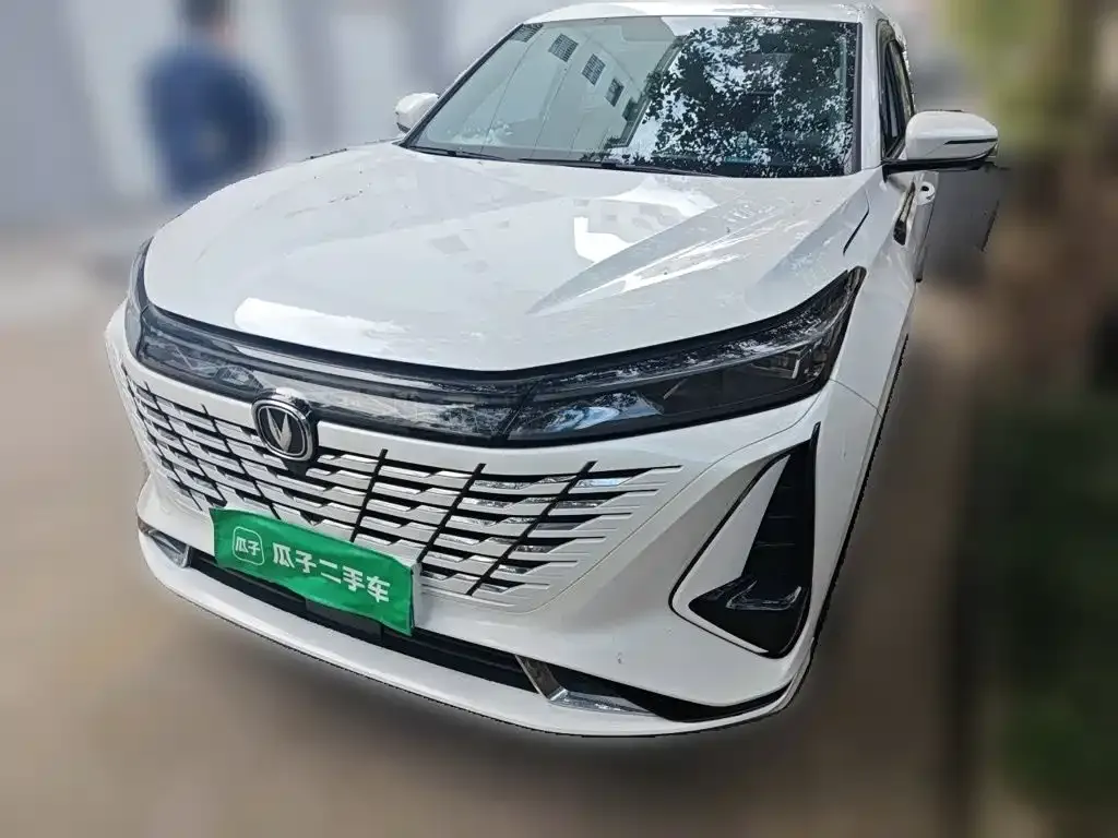Changan CS75 PLUS — фото 1