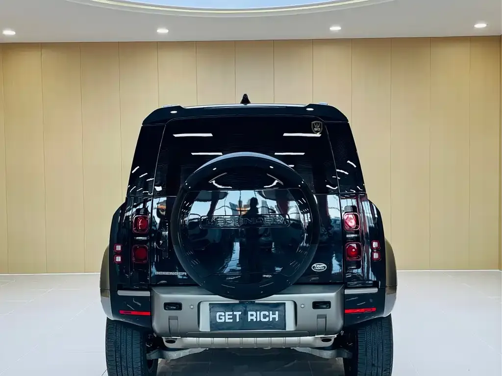 Land Rover Defender — фото 5