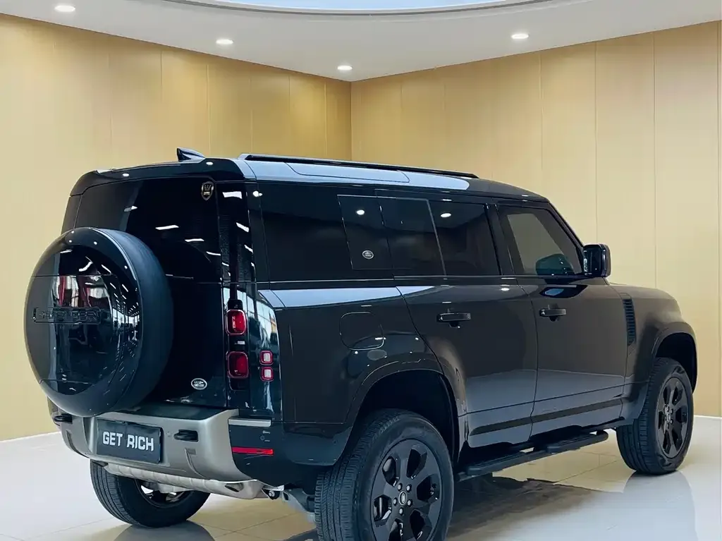 Land Rover Defender — фото 2