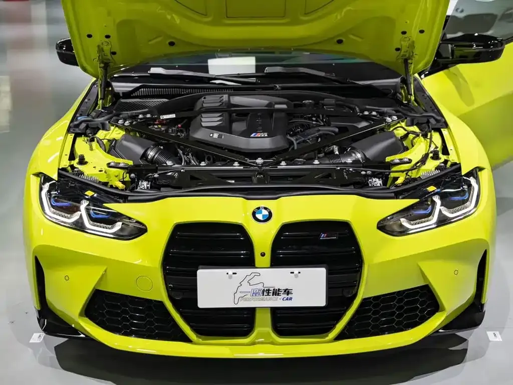 BMW M4 — фото 3