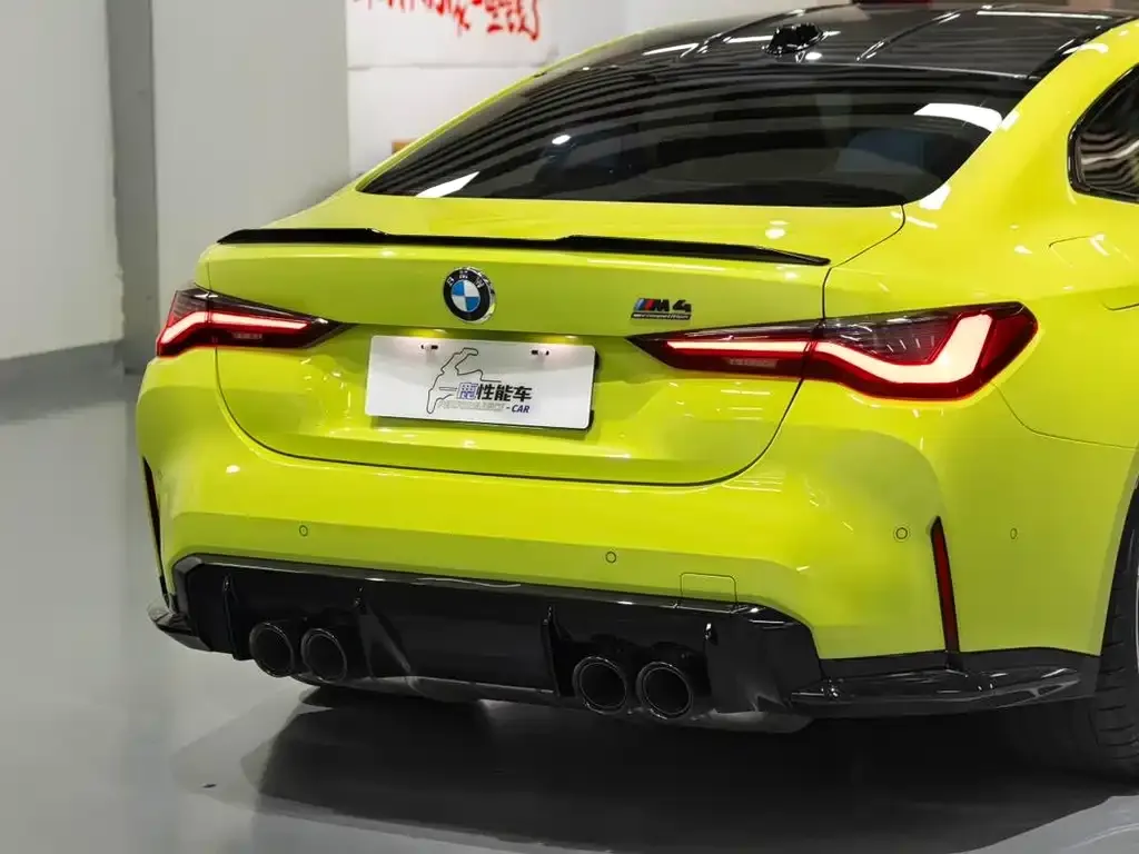BMW M4 — фото 4