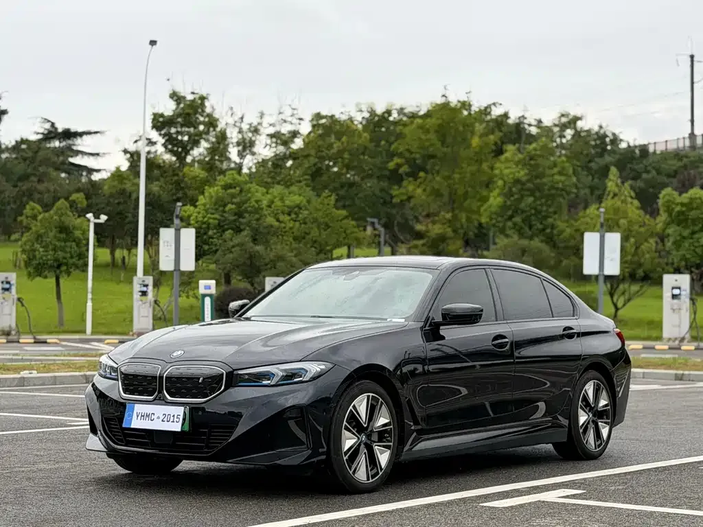 BMW i3 — фото 1