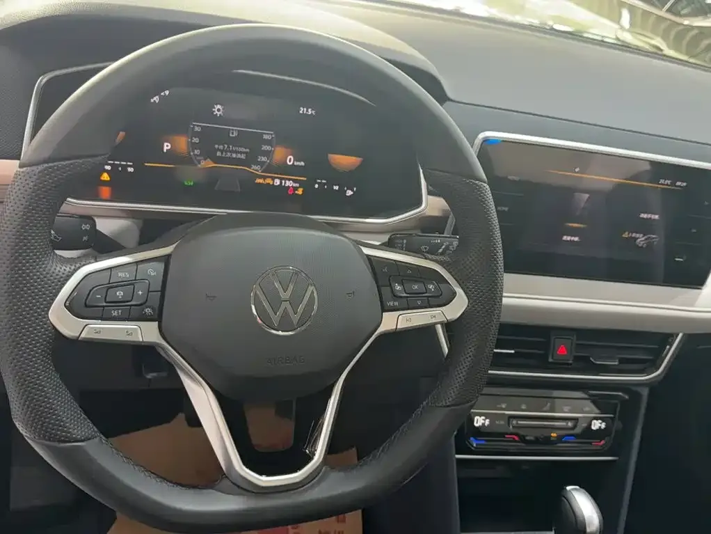 Volkswagen Tharu — фото 6