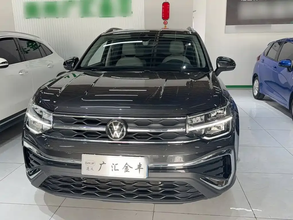 Volkswagen Tharu — фото 8