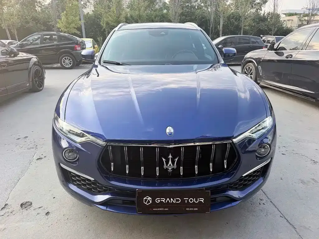 Maserati Levante — фото 9