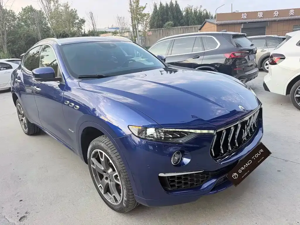 Maserati Levante — фото 7