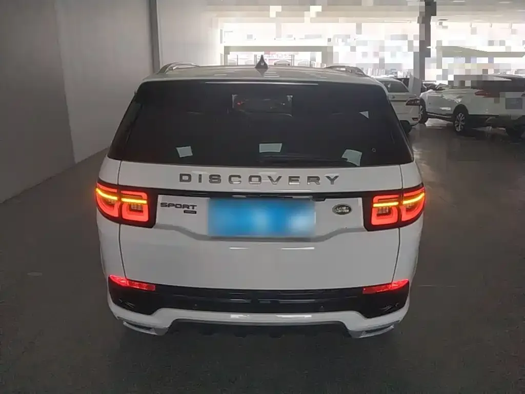 Land Rover Discovery Sport — фото 3