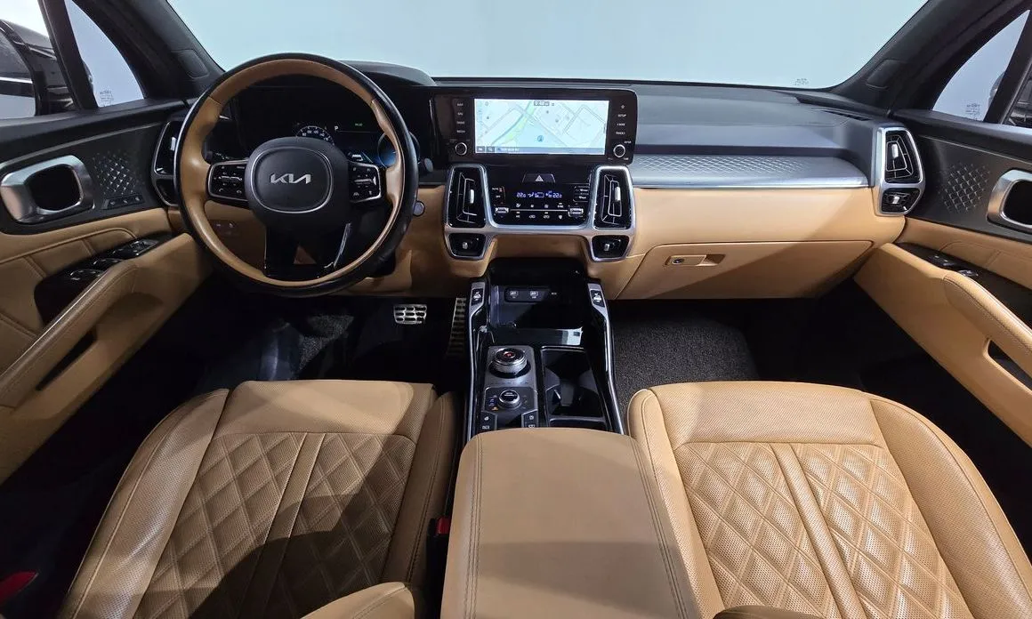 Kia Sorento — фото 9