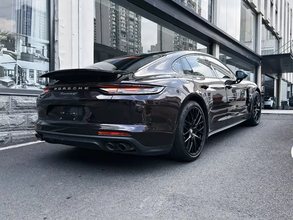 Porsche Panamera — фото 10