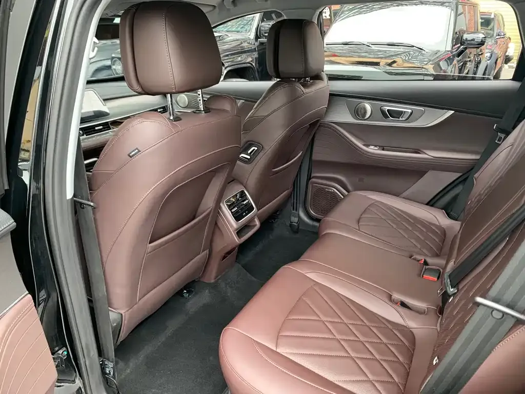 Chery Tiggo 8 PRO — фото 4