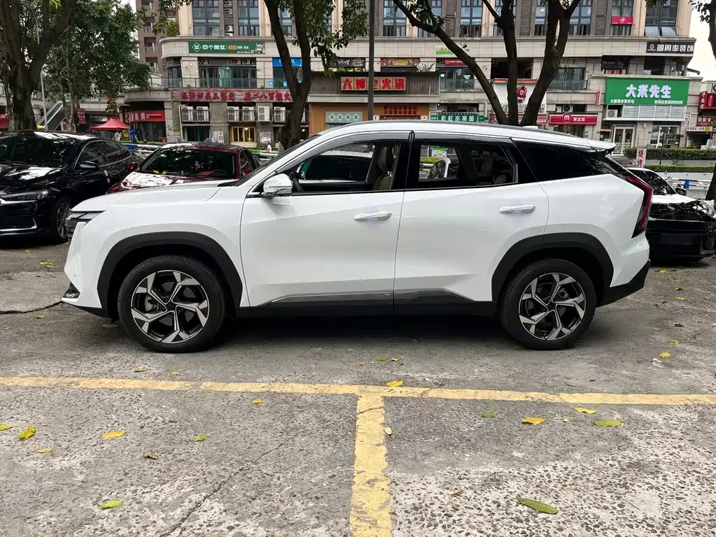Geely Boyue L — фото 10