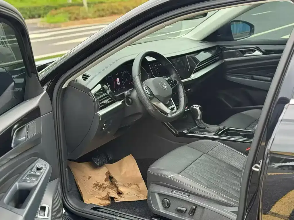 Volkswagen Passat — фото 8