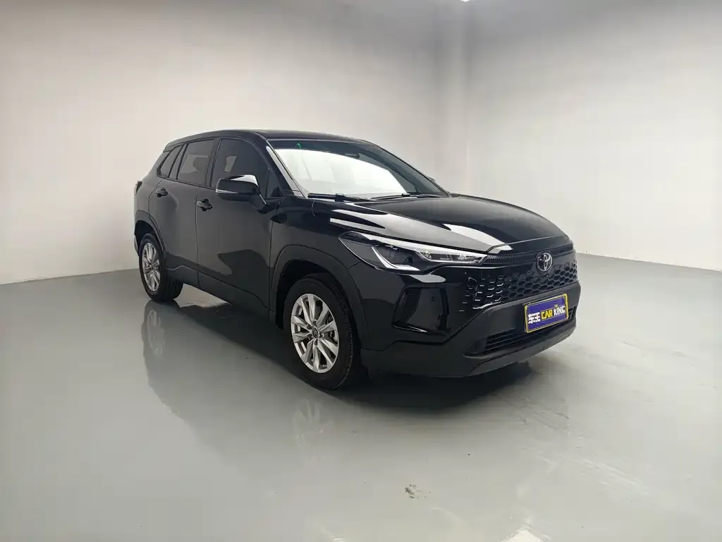 Toyota Corolla Cross — фото 4