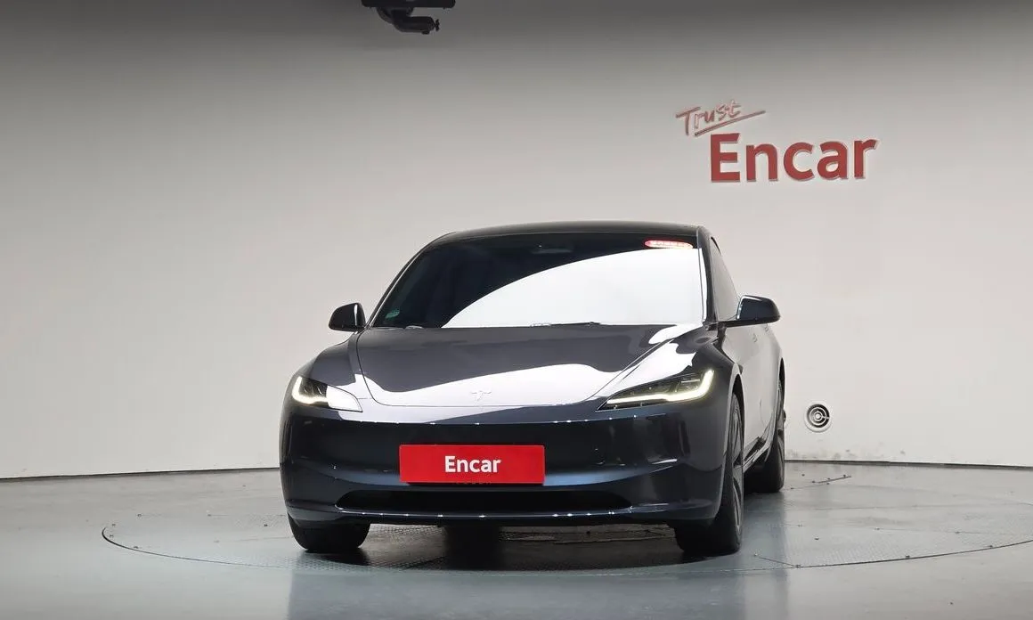 Tesla Model 3 — фото 2
