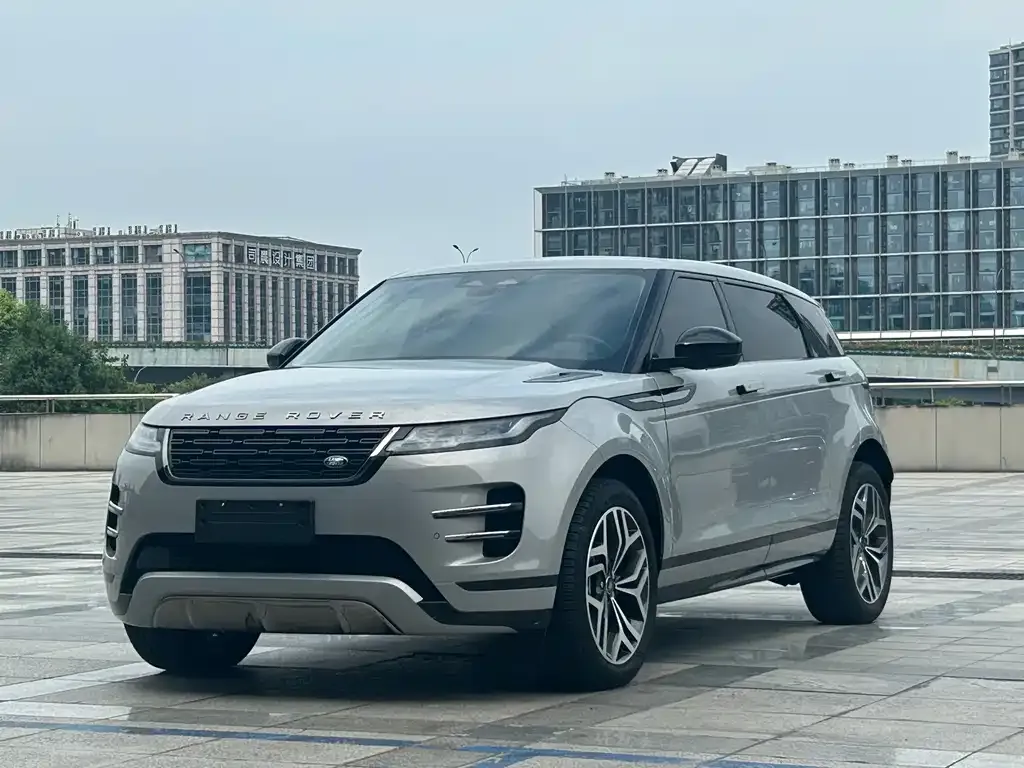 Land Rover Evoque — фото 1