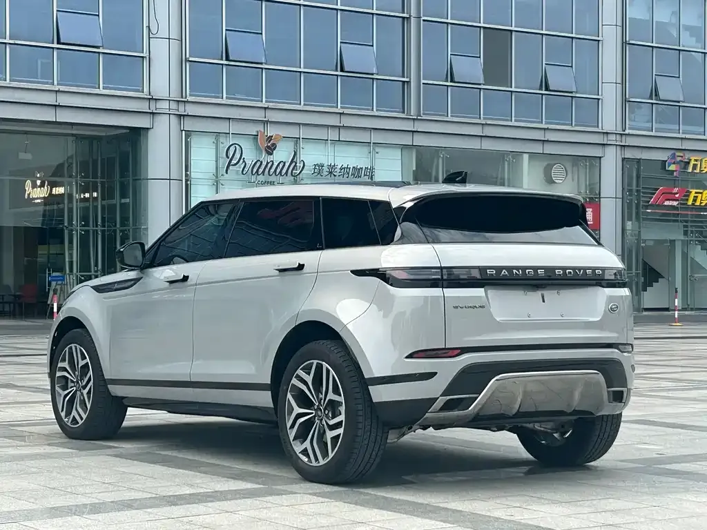 Land Rover Evoque — фото 8