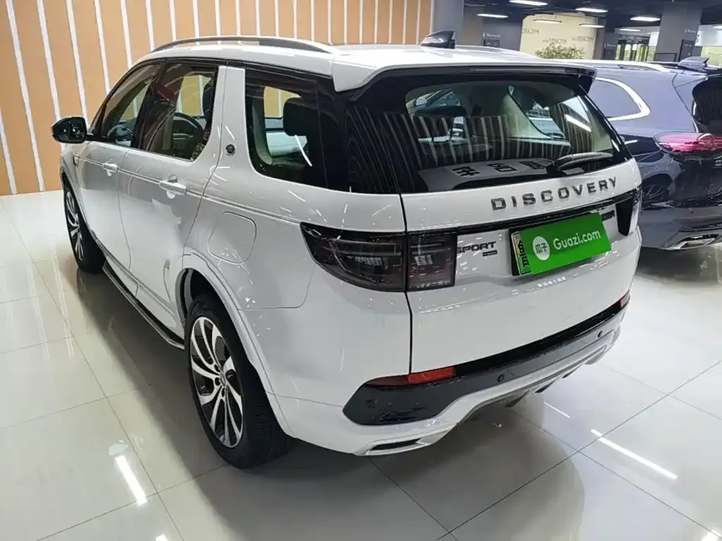 Land Rover Discovery Sport Hybrid — фото 5