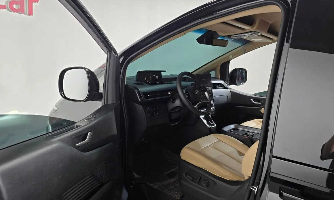 Hyundai Staria — фото 3
